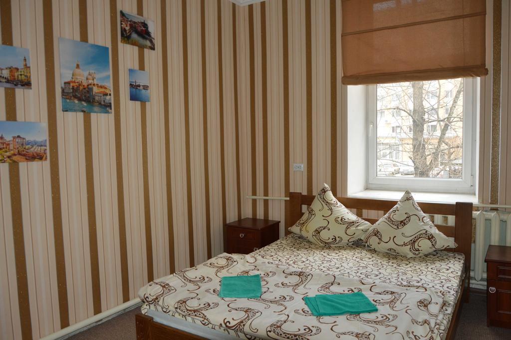 Lviv Lucky Hostel Buitenkant foto